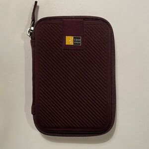 Case Logic 4 x 6 inch Zip Around Electronic Case